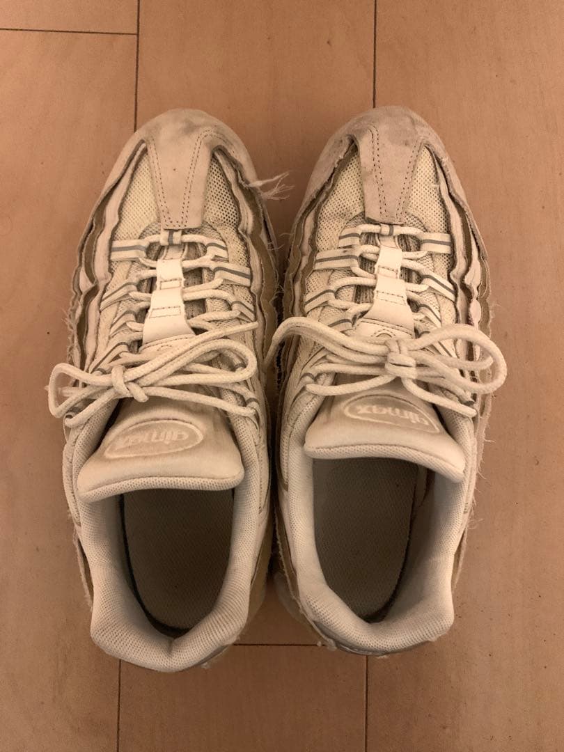 ナイキ エアマックス95 × コムデギャルソン　ホワイト