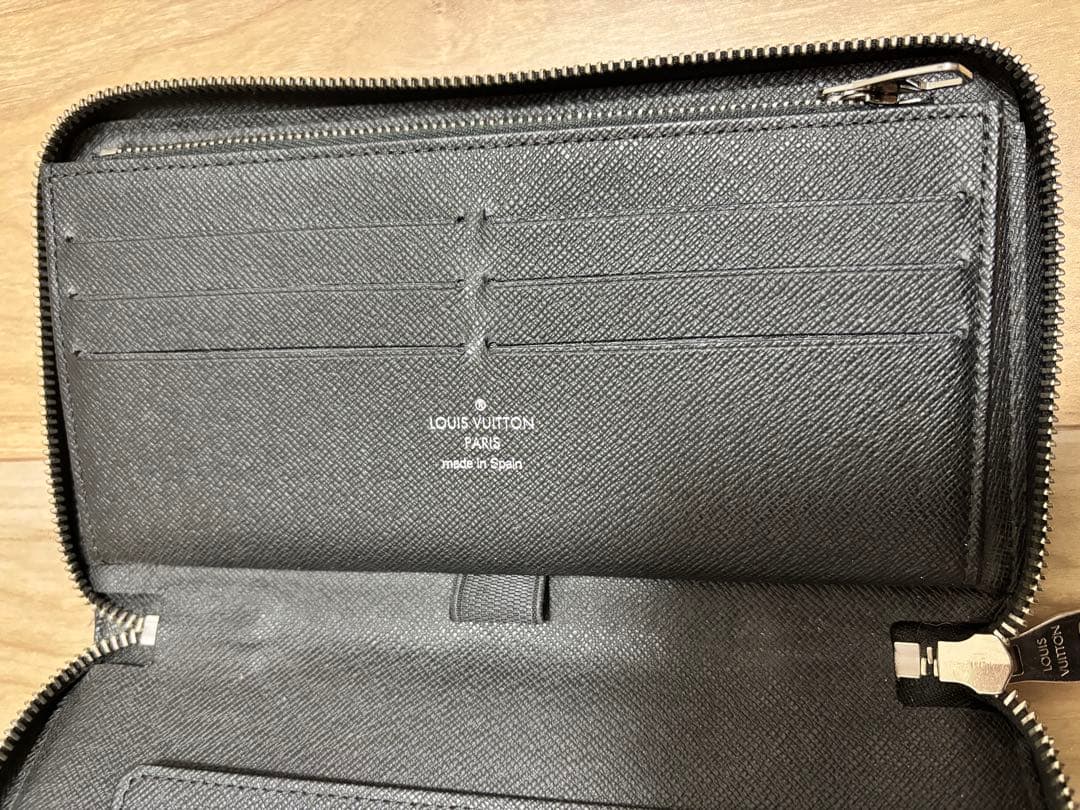 最終値下げルイヴィトン ダミエ グラフィット ジッピー オーガナイザー 長財布