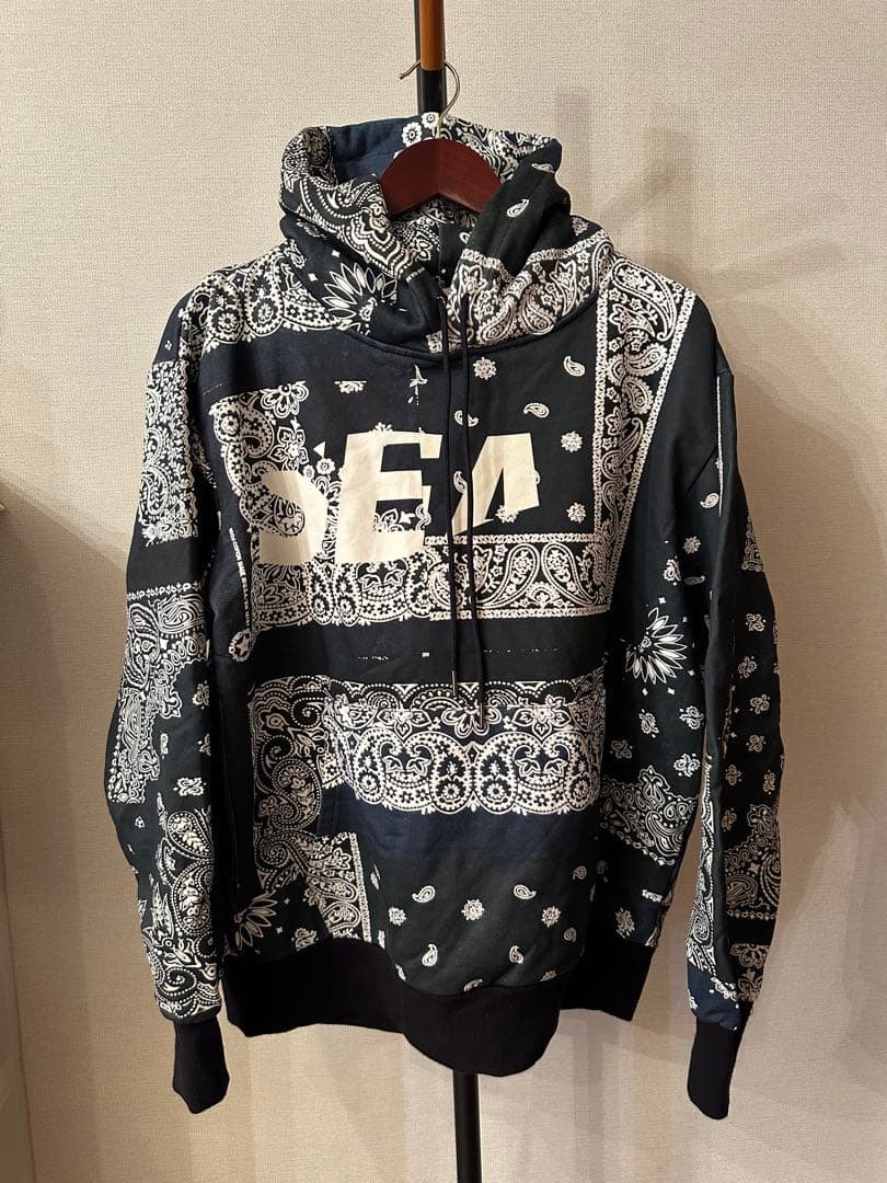 MIYAGI HIDETAKAとWIND AND SEA のコラボパーカー