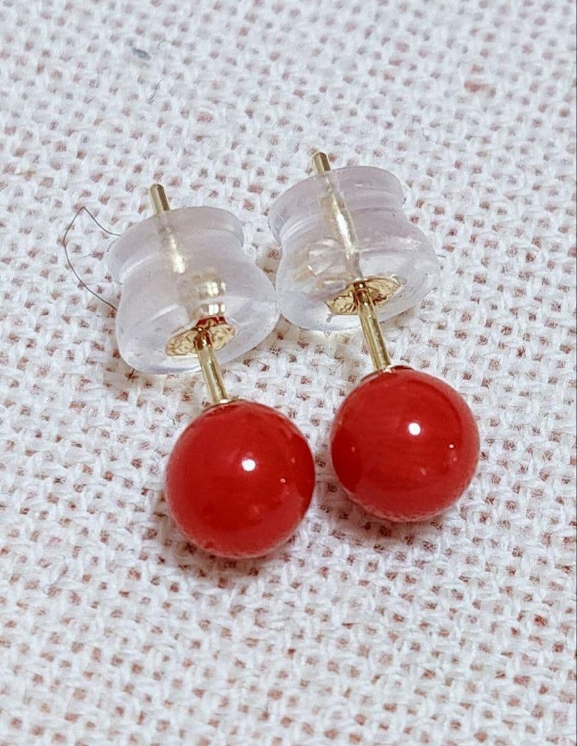 未使用品 k18 赤珊瑚 本珊瑚 ピアス
