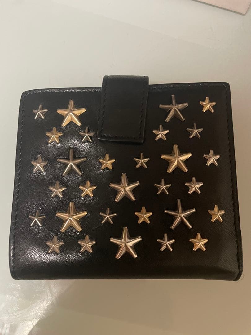 【SALE】JIMMY CHOO スタースタッズ ブラック 二つ折り財布⭐︎⭐︎
