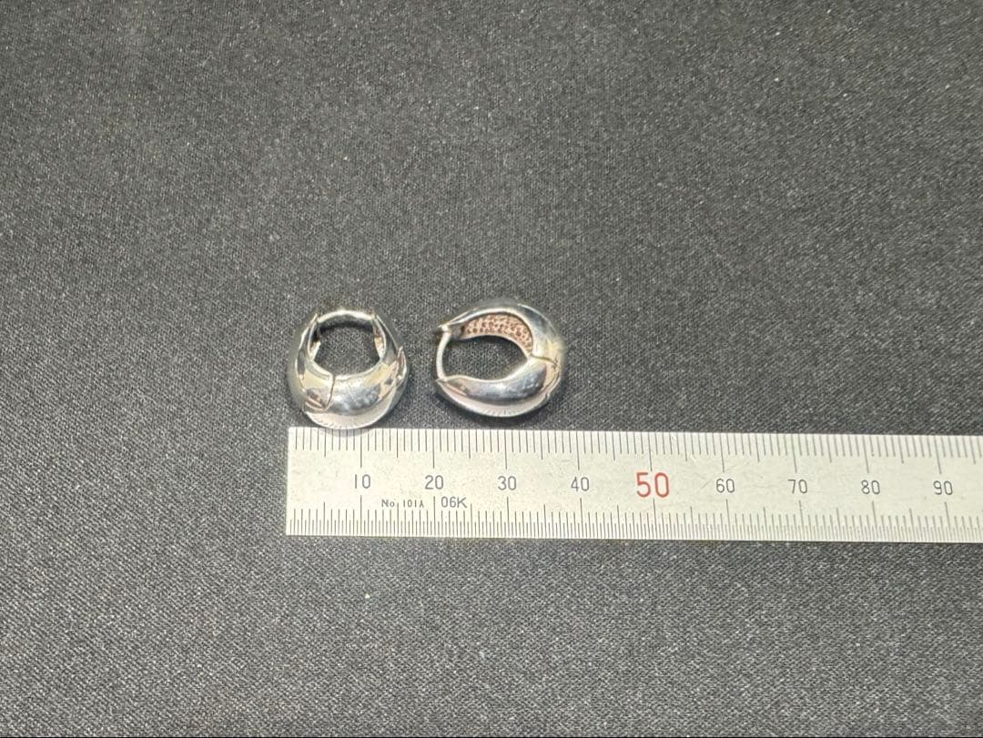 SOPHIE BUHAI Hinged Hoops Pierced シルバー