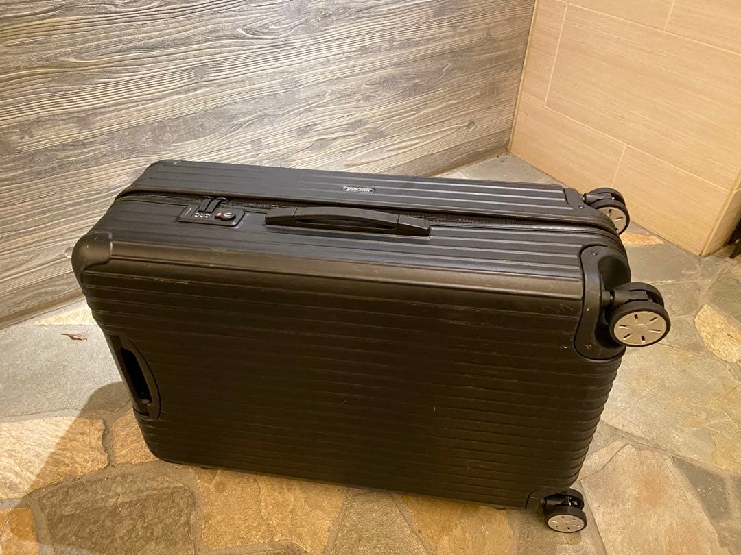 廃盤・希少モデル 旧ロゴRIMOWA SALSAマットブラック 4輪