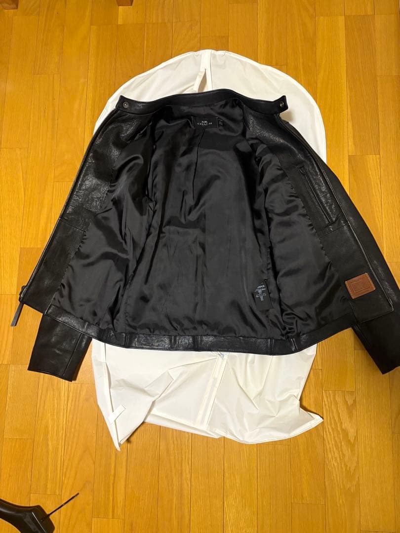 ブラックレザージャケット COACH保管袋付き