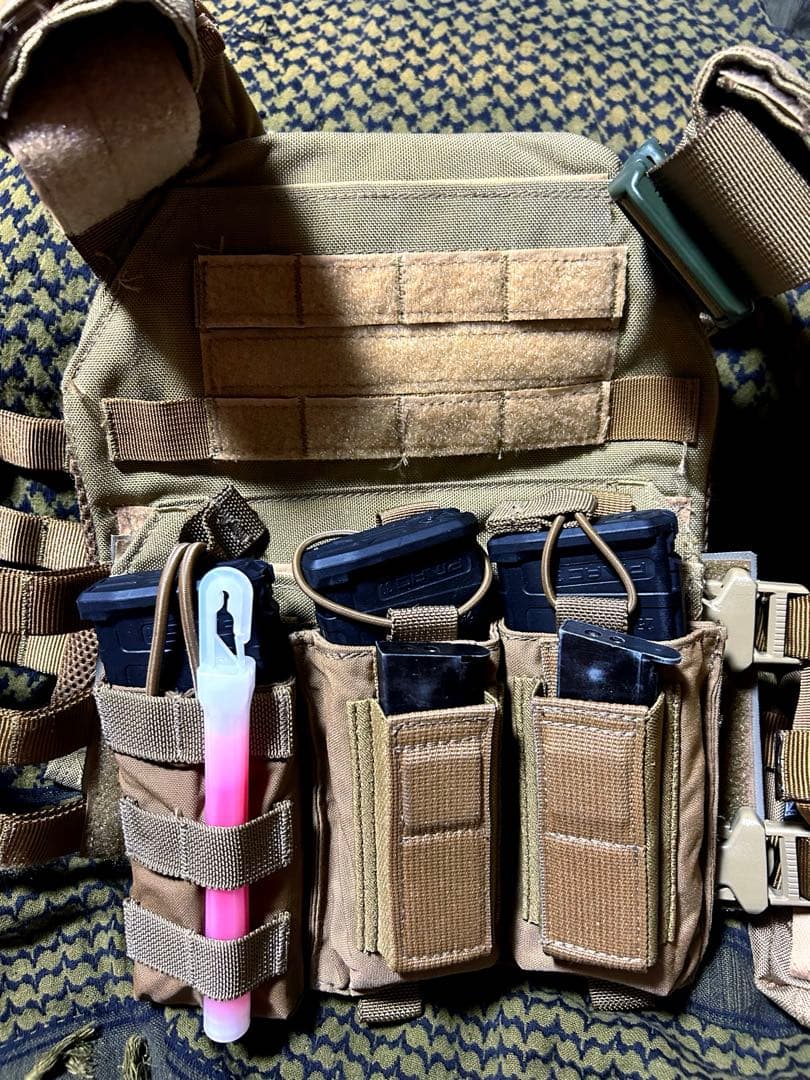 七時まで。オードナンス プレキャリusmc Recon 海兵隊 コヨーテ