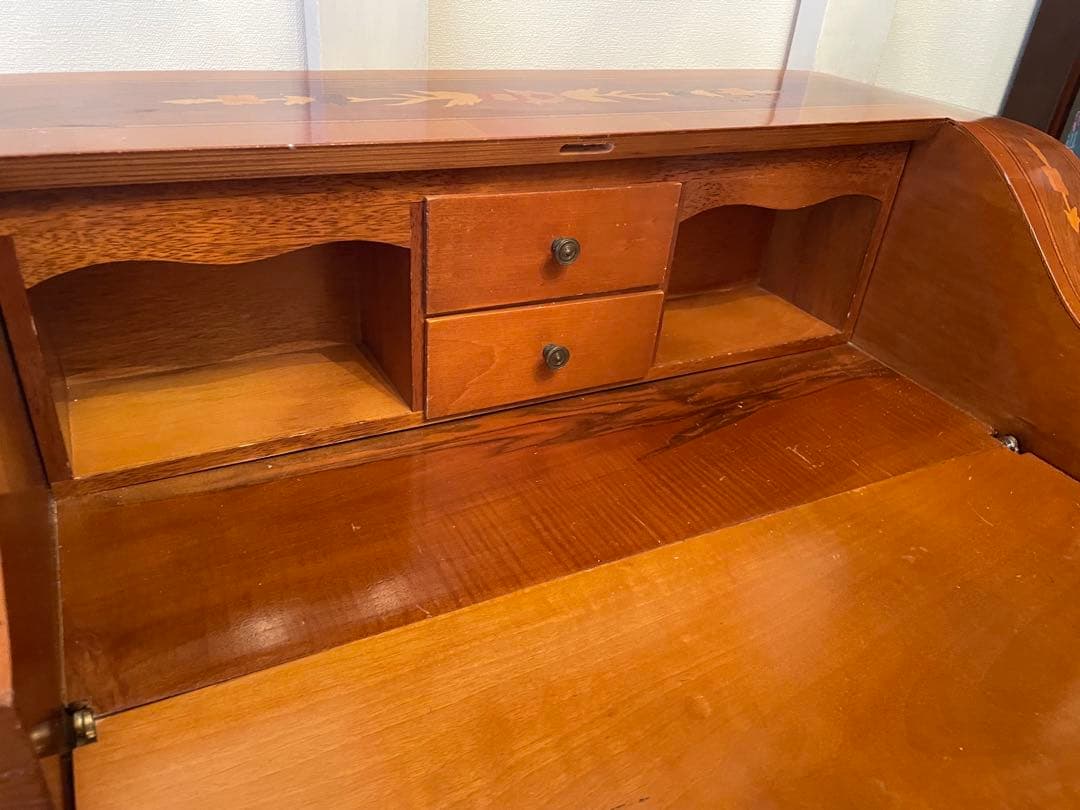 ライティングビューロー　アンティーク　家具　西洋　キャビネット