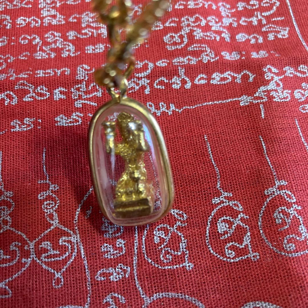 金運の女神　ナンクワク　 選ばれし南部の高僧14人の祈祷　ナヤーン寺院