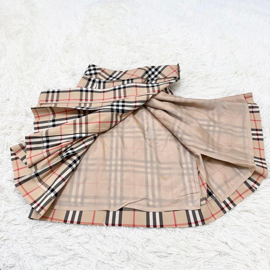 極美品 BURBERRY プリーツスカート ノバチェック ベルト 上品