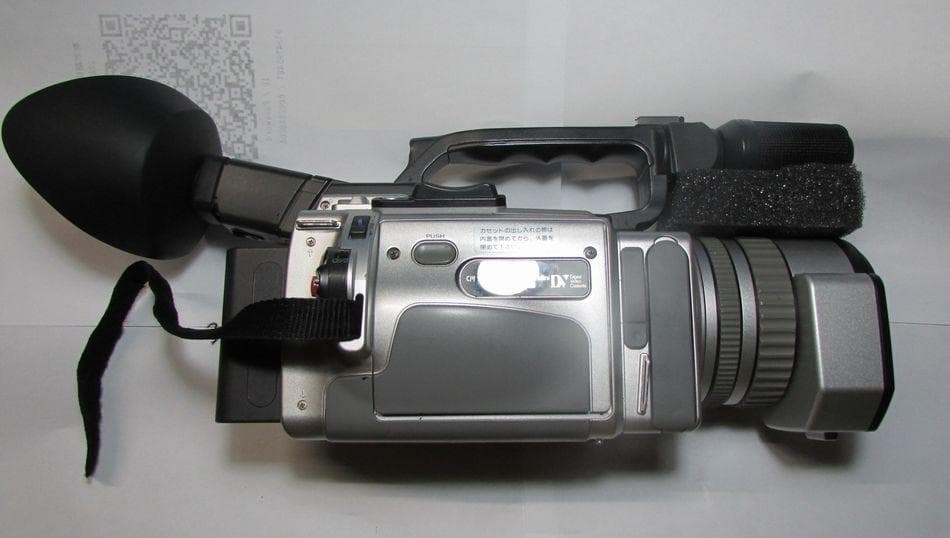 SONY　Handycam　DCR-VX2000