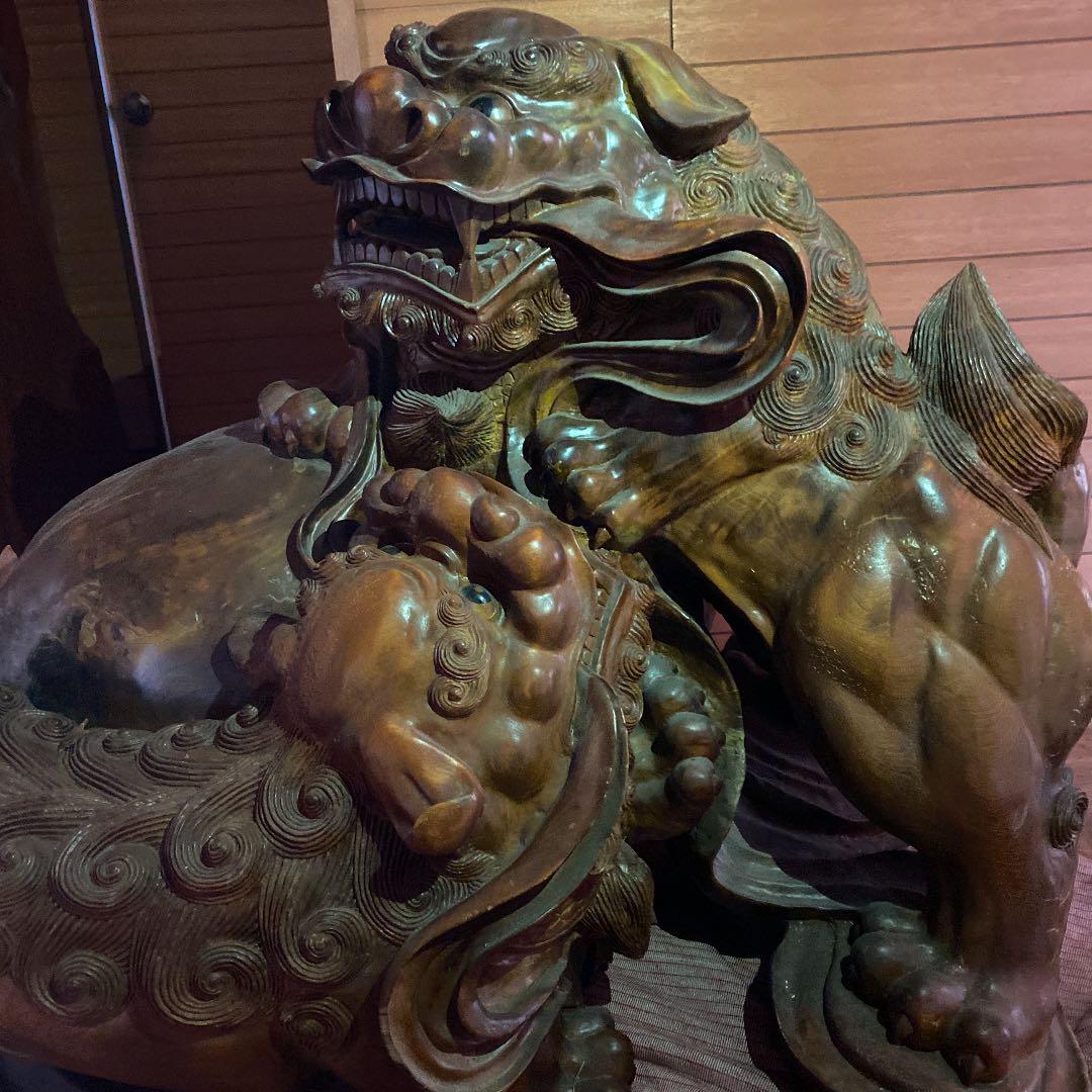 玉杢の特大獅子一刀彫り　名作珍品