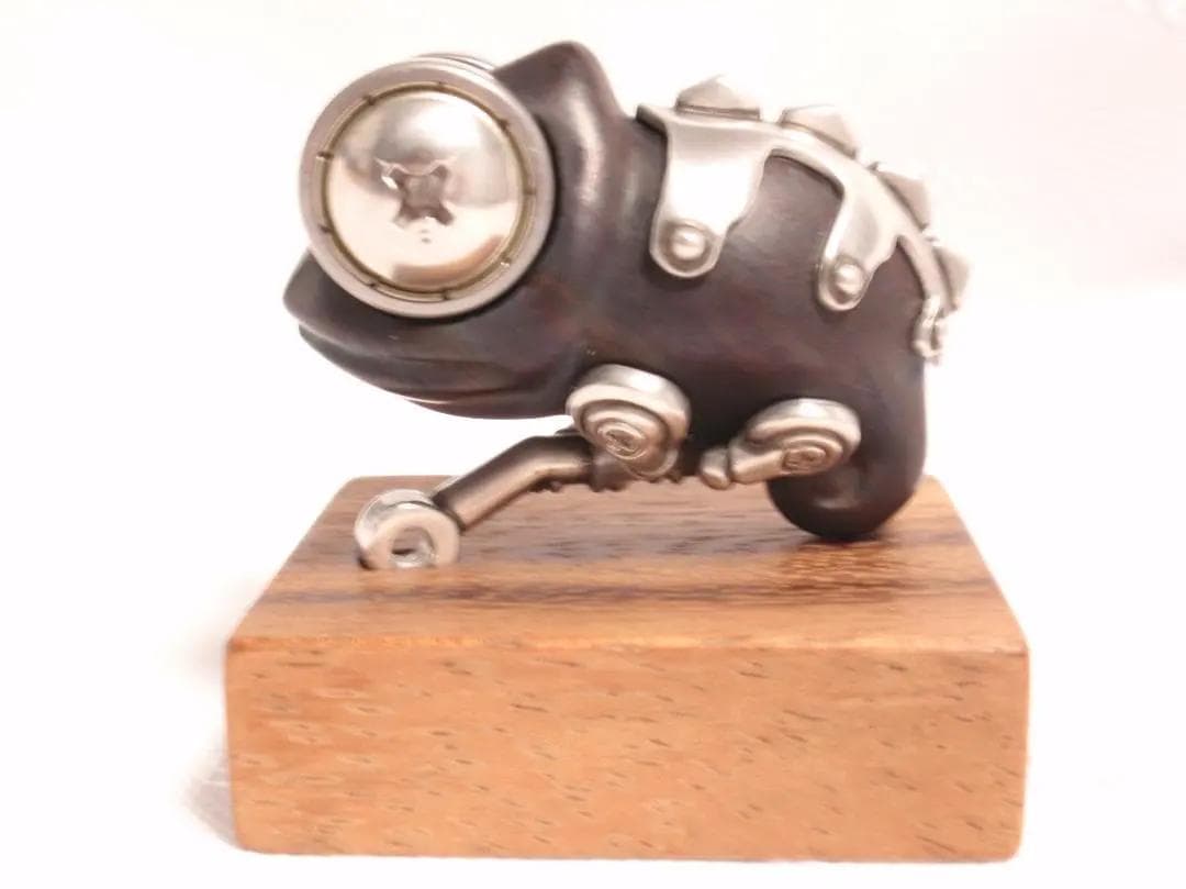 金木工房 黒檀 カメレオン の 置き物 キーホルダー