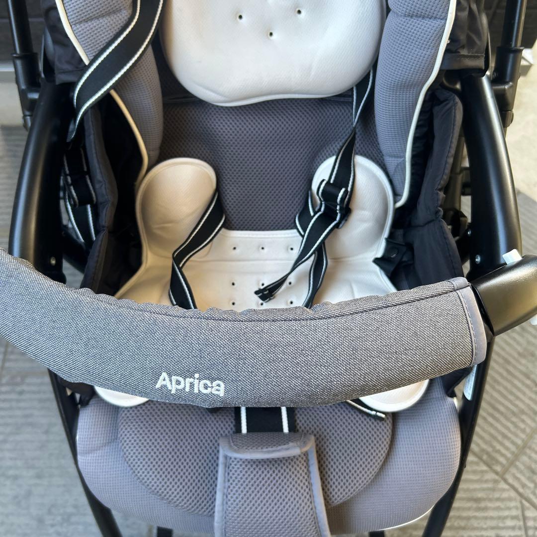 Aprica ベビーカー グレー　ラクーナ　ビッテ