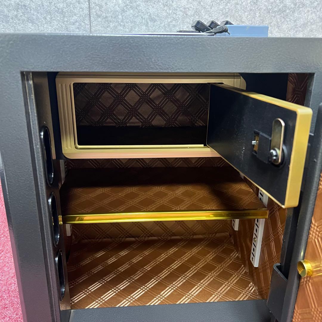 ［4069］ onefort 指紋認証式 電子金庫 36L ブラック