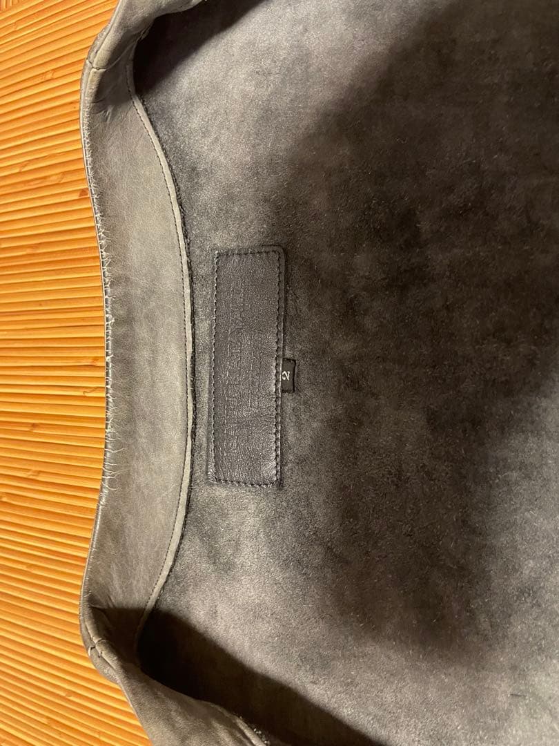 イサムカタヤマバックラッシュ レザージャケット ノーカラー