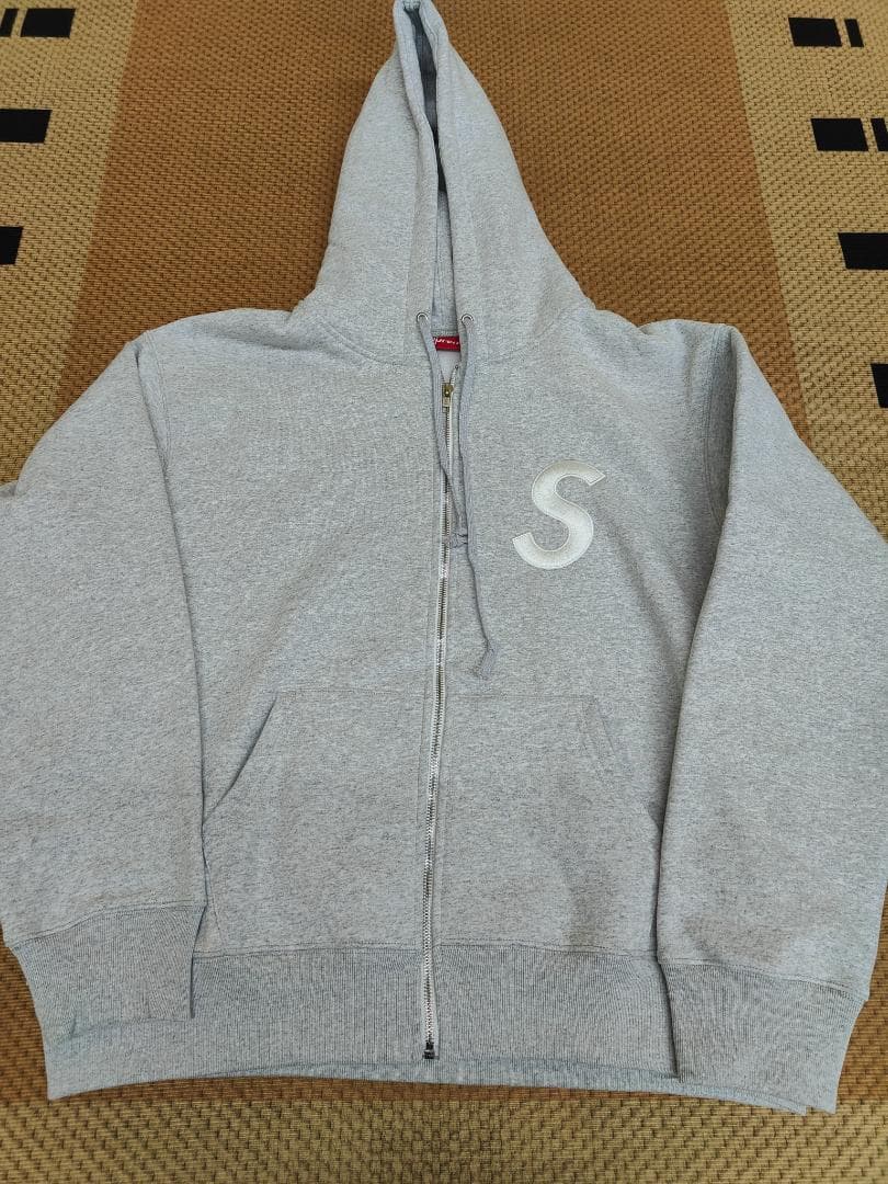 Supreme グレー ジップアップパーカー 24fw