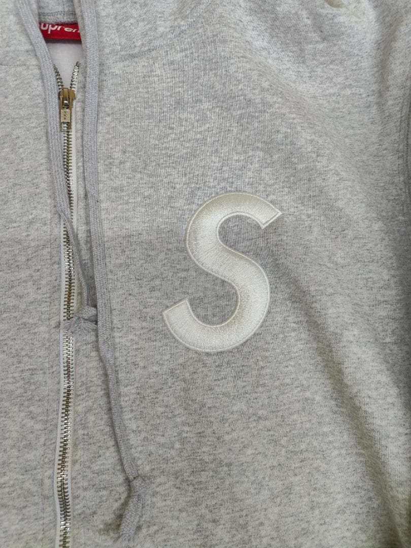 Supreme グレー ジップアップパーカー 24fw