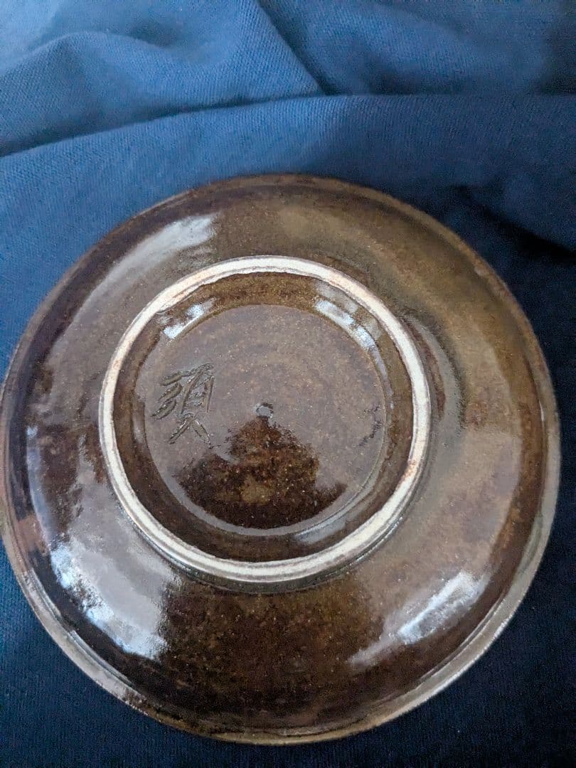 沖縄やちむんカップ＆ソーサーとお皿セット【金城敏男氏・宮城須美子氏作】