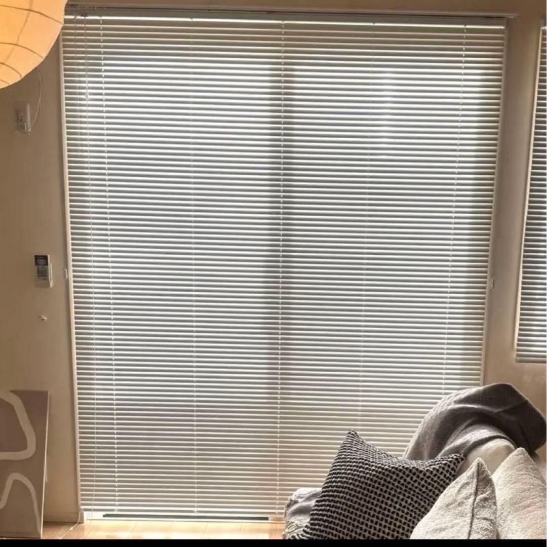 ブラインド　幅167×丈207 カーテンレール取り付け　ホワイト