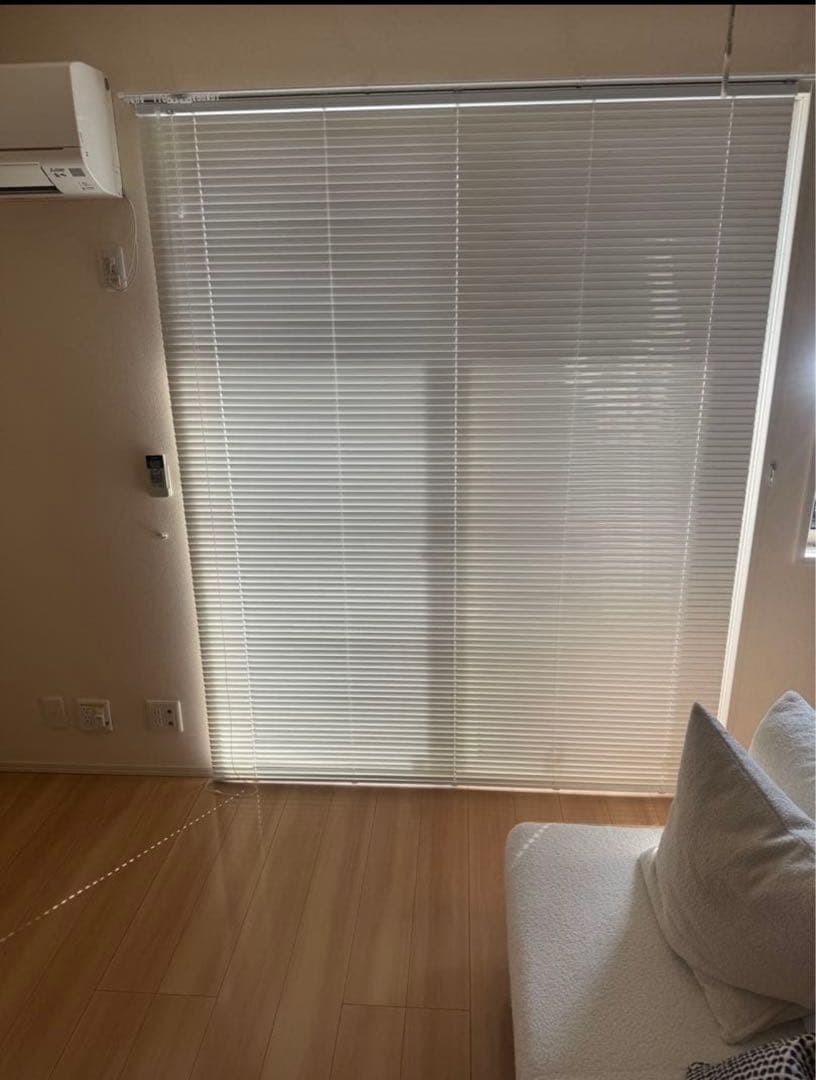 ブラインド　幅167×丈207 カーテンレール取り付け　ホワイト