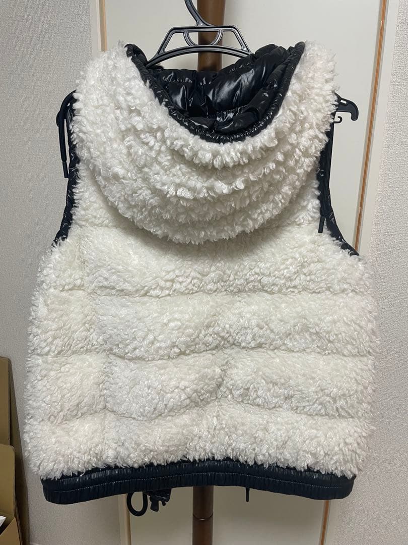 モンクレール　グルノーブル　エコファー　ベスト　お値下げ可能