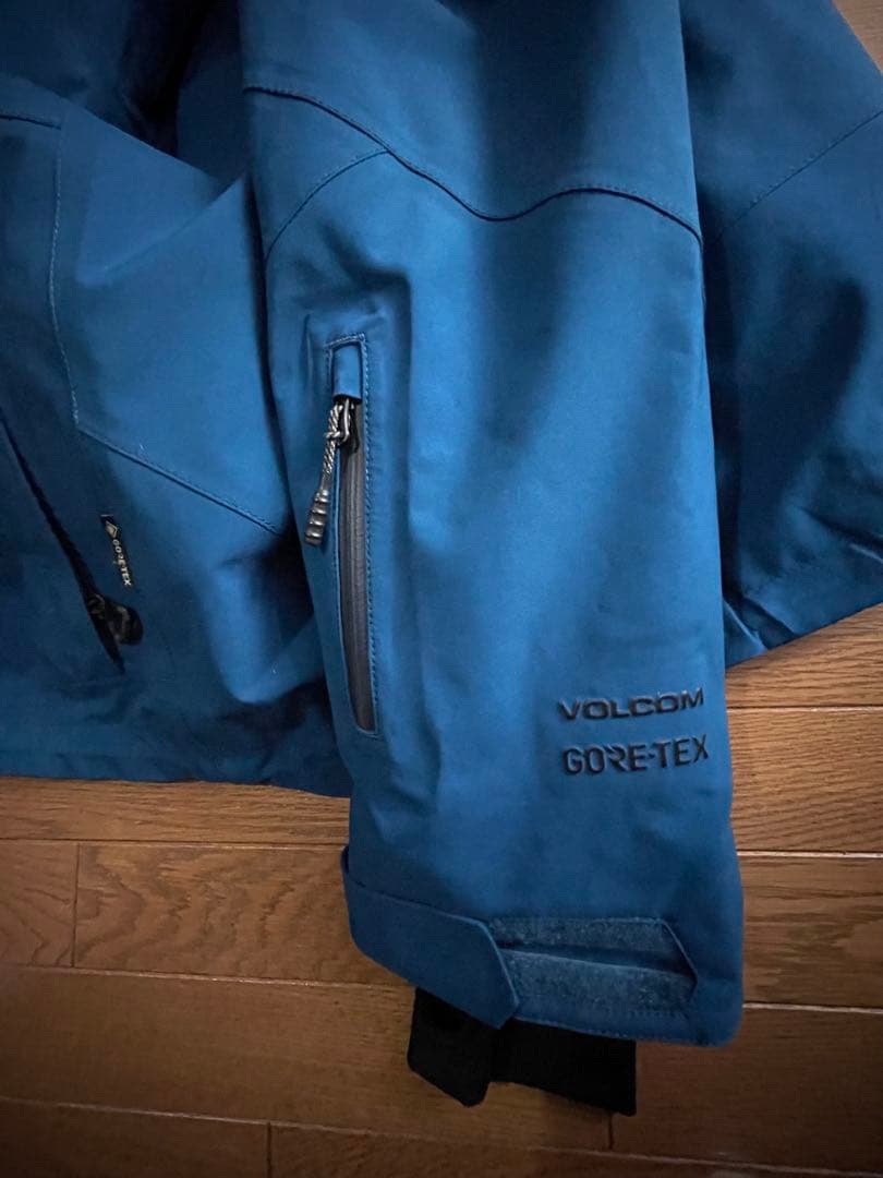 ボルコム GORE-TEXスノーボードジャケット Lsize