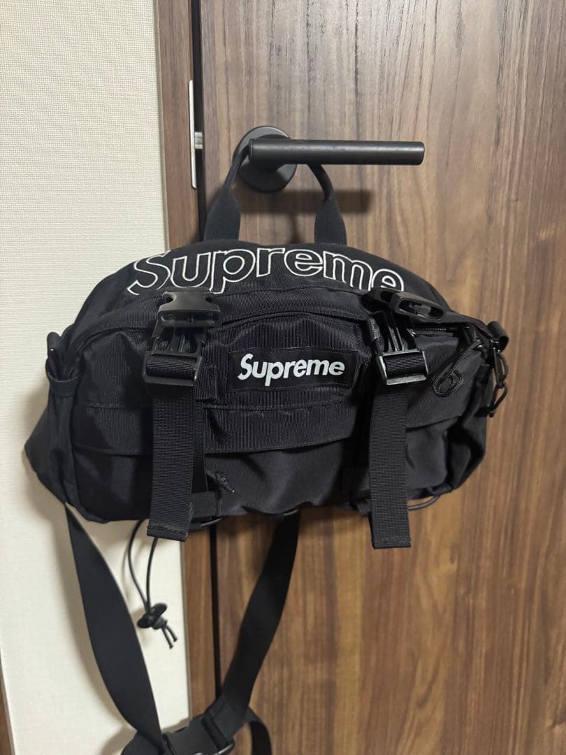 Supreme シュプリーム ボディバック　ウエストバック