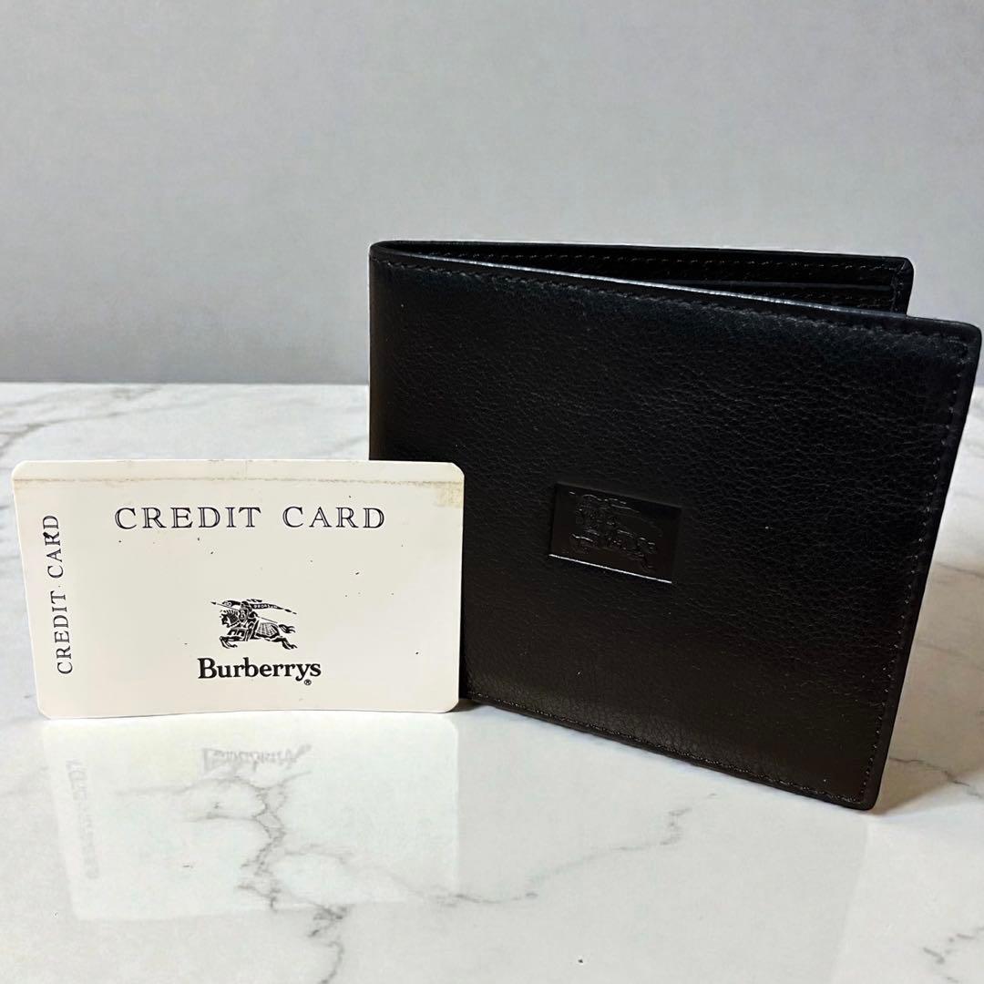 未使用✨バーバリー　ロゴ型押し　財布　二つ折り　ブラック　本革　ノバチェック