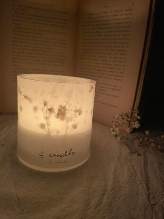 完売【再販】ボタニカルキャンドル かすみ草キャンドル キャンドルホルダー