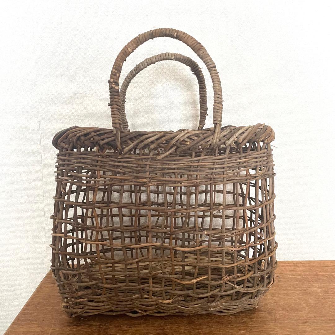 【新品】かごバッグ　あけび　透かし編み　ピクニック　工芸品