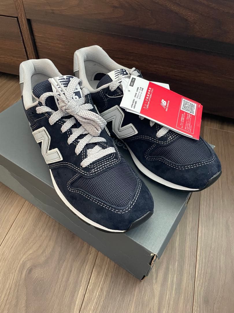 ニューバランスCM996NV2（23.0cm）