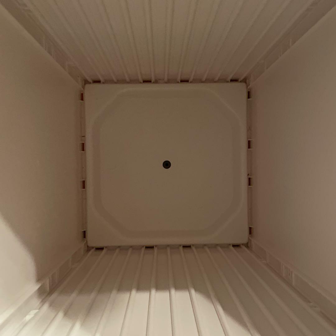 ZitA SQUARE 45L／ホワイト(自動開閉ごみ箱）