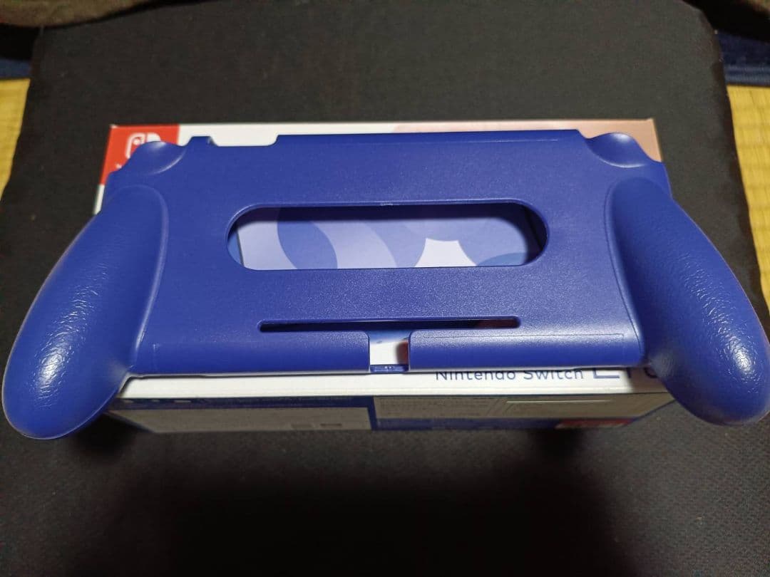 ニンテンドースイッチライト ブルー 中古美品