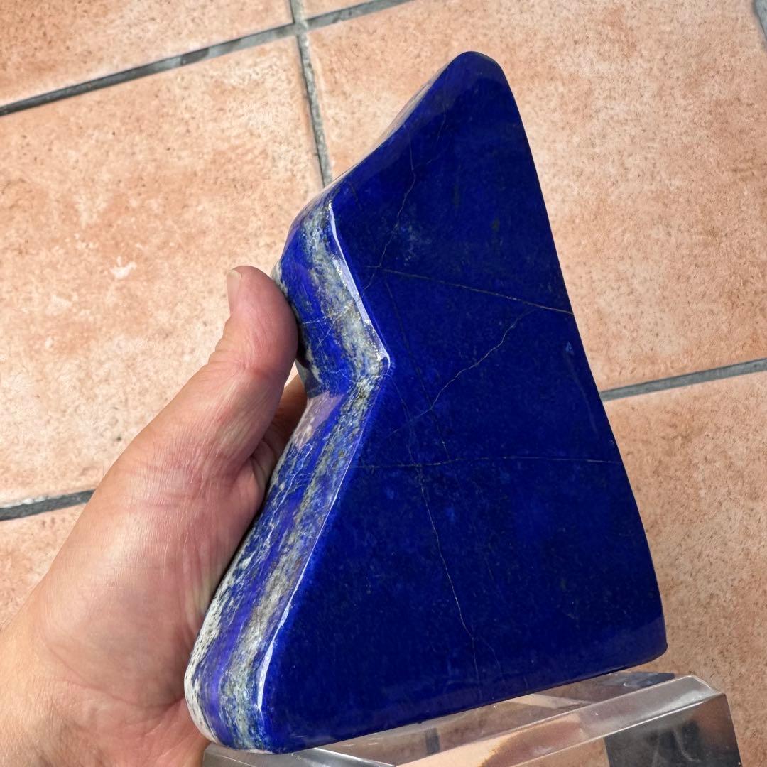 ☆ラピスラズリ5A引寄せ☆約1700gアフガニスタン産☆天然無着色クリスタル台座