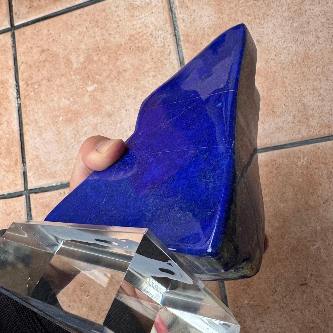 ☆ラピスラズリ5A引寄せ☆約1700gアフガニスタン産☆天然無着色クリスタル台座