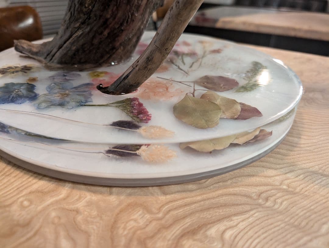 レジンアート　ウォッチスタンド　流木