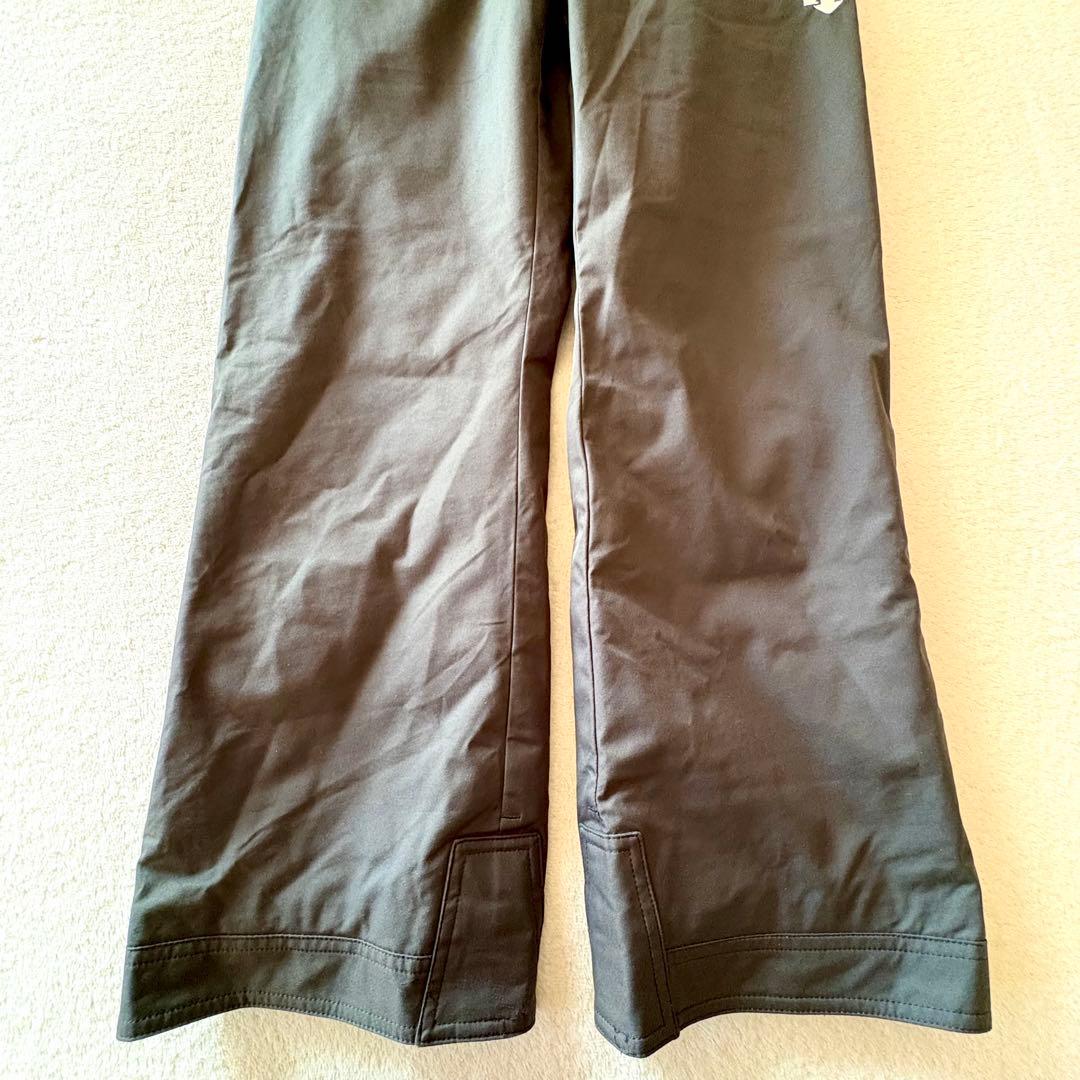 150 デサント　スキー　スノーボード　上下セット　赤　ブラック　スノーウェア