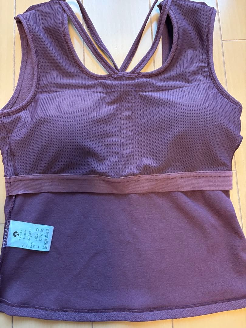 【SUKALA】クロスデザインショートタンクトップ　Sサイズ　美品　新作