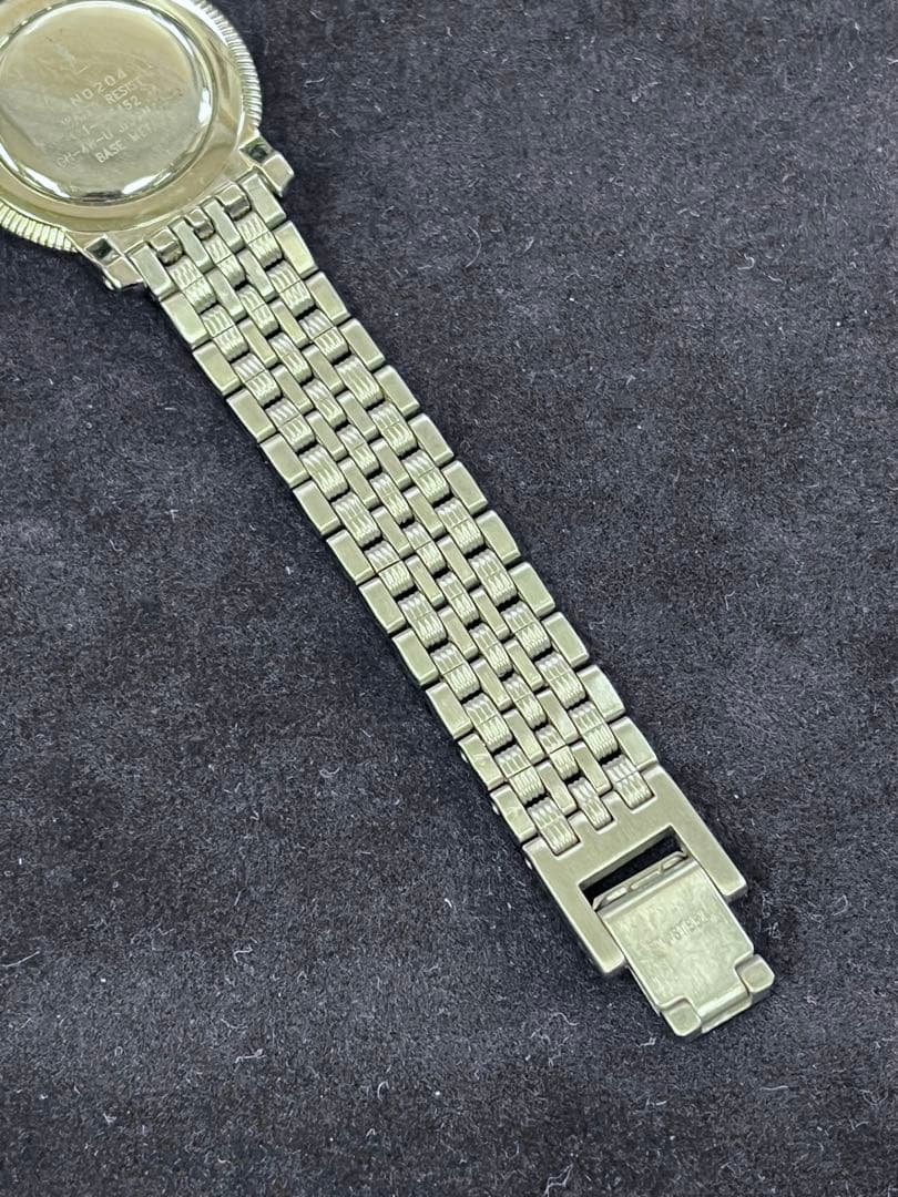 【ジャンク/不動】Yves Saint Laurent 腕時計 4N0204