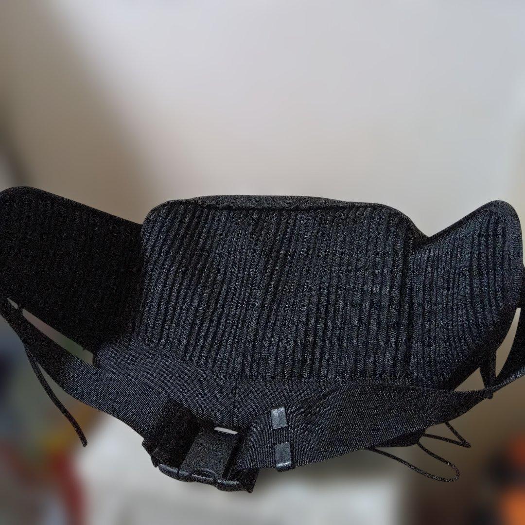 吉田カバン　PORTER ボディバッグシングス　 ブラック