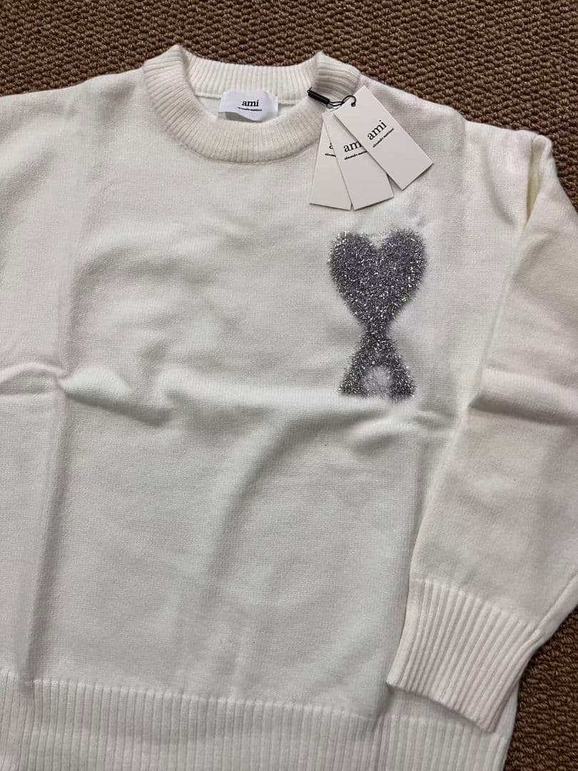 AMI PARISホワイト ニットセーター ハート型