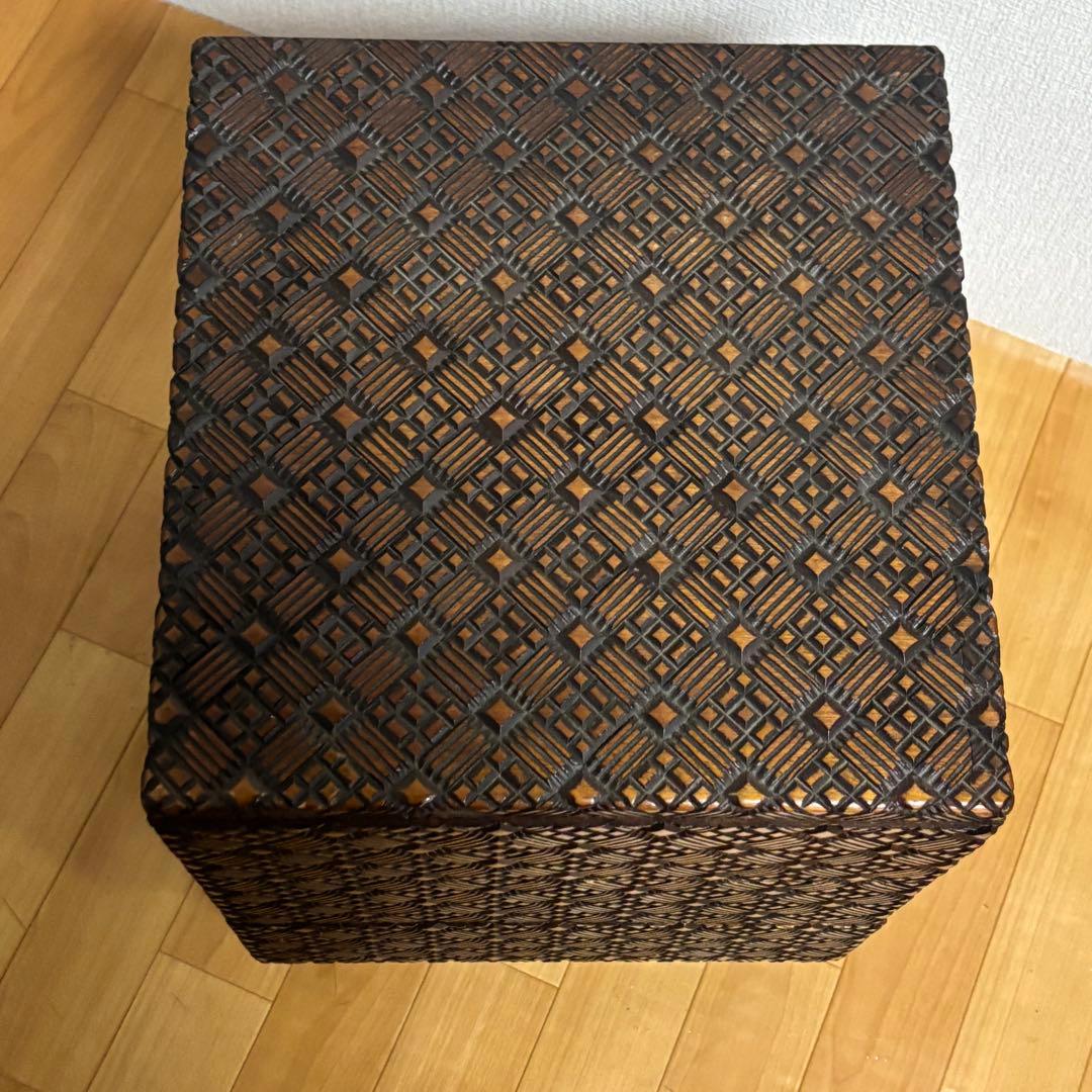 木彫り細工　寄木細工　三段引き出し　高級民芸家具　小物収納