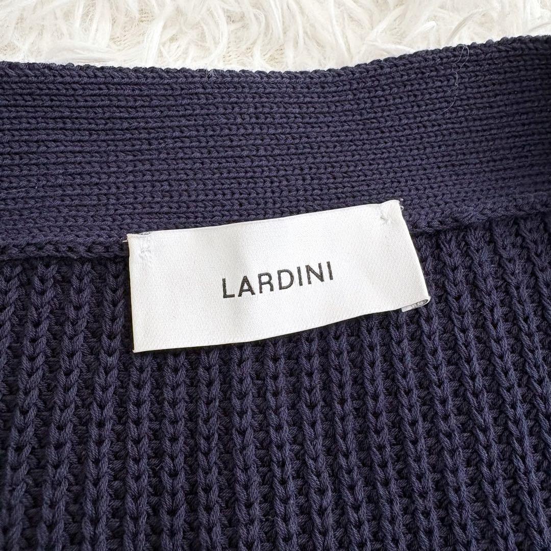 美品 定価7.3万 24SS ラルディーニ Vネックカーディガン ネイビー L