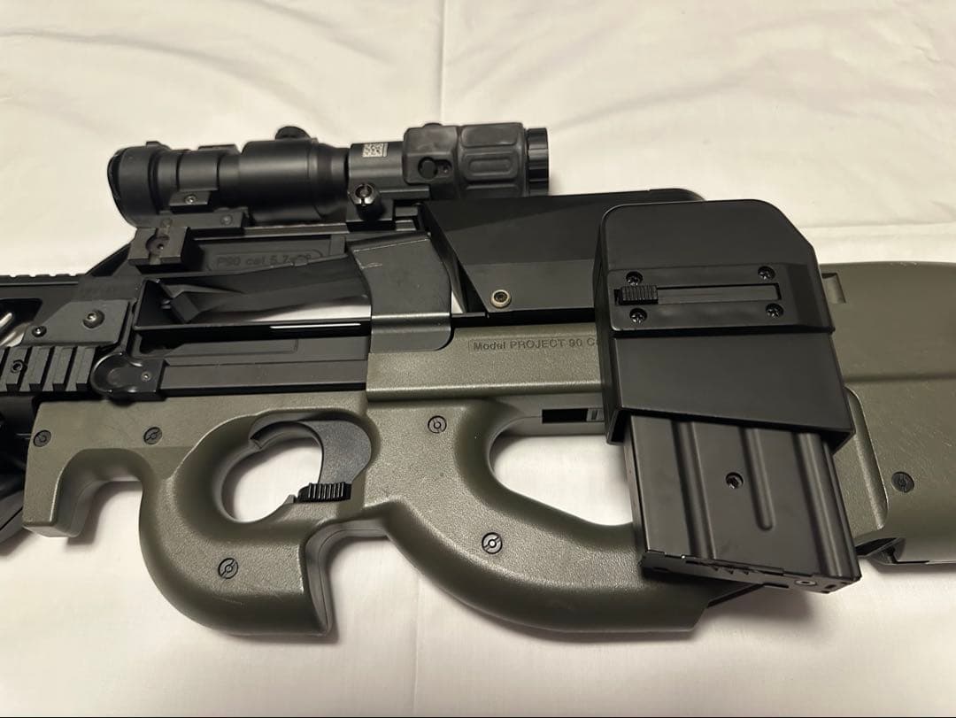 ケ*シ様 【カスタム済】東京マルイ P90 電動ガン エアガン 攻殻機動隊風