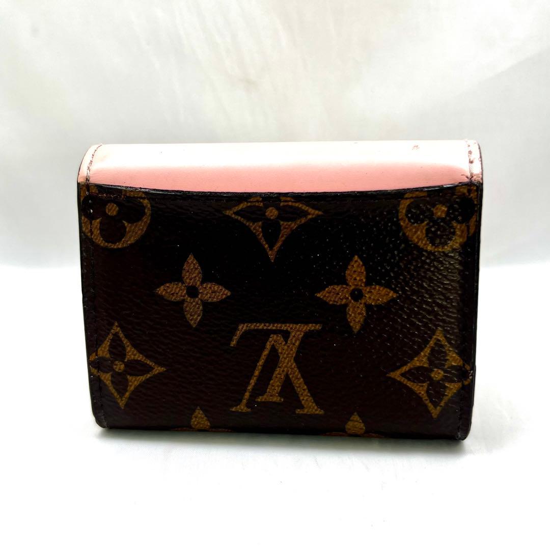 ルイヴィトン モノグラム ポルトフォイユ ゾエ ローズバレリーヌ M62932