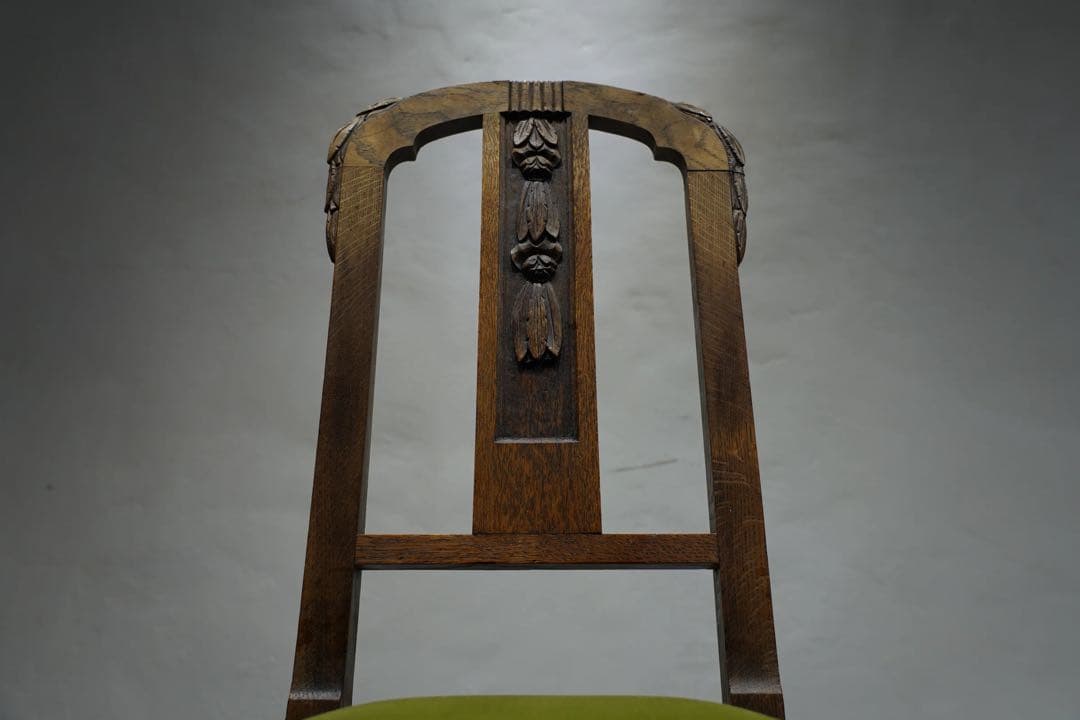 フランスアンティーク　アールデコ　装飾　アンティーク　オーク材　木味の良い椅子