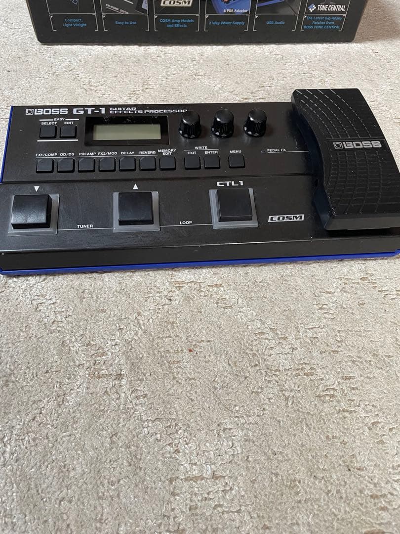 BOSS GT-1 デジタルギターエフェクター