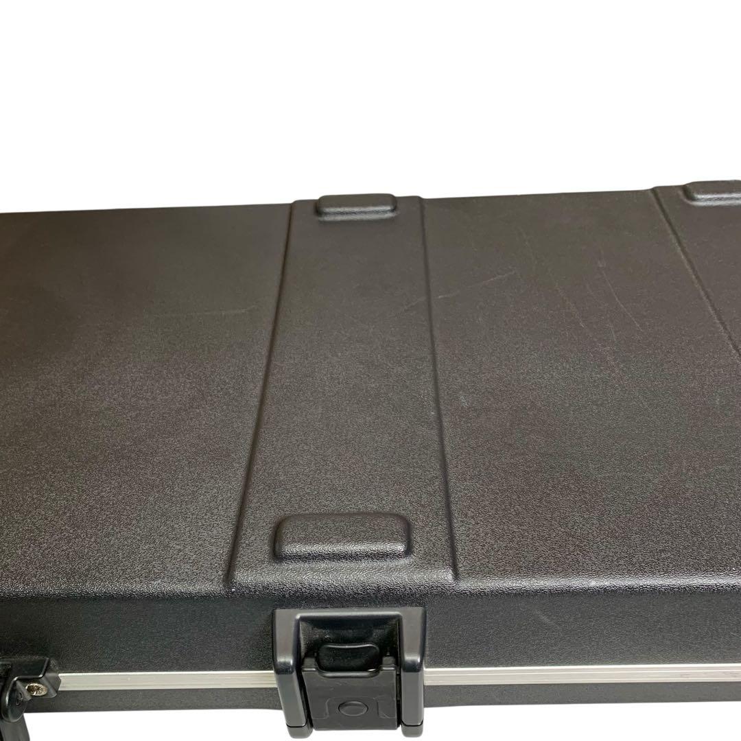 Fenderフェンダー エレキ　ジャズベース ハードケース