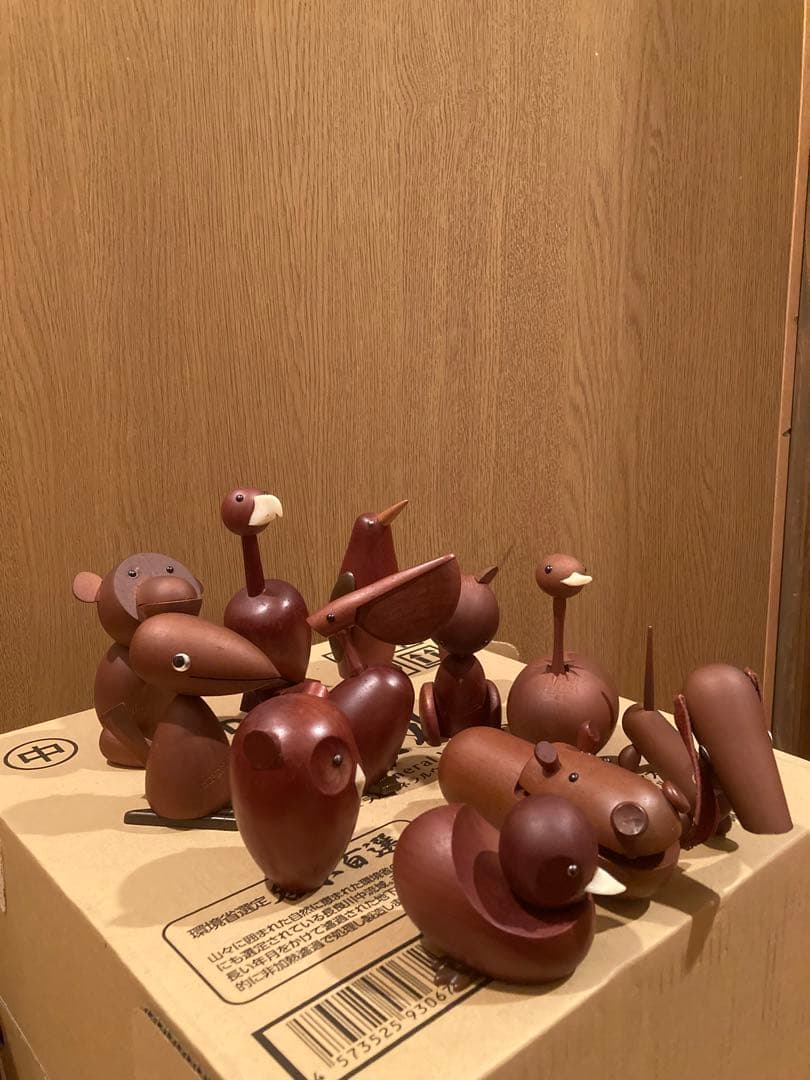 千趣会 ロイヤルペット　雑貨 木製動物フィギュアセット 11点　置物　インテリア