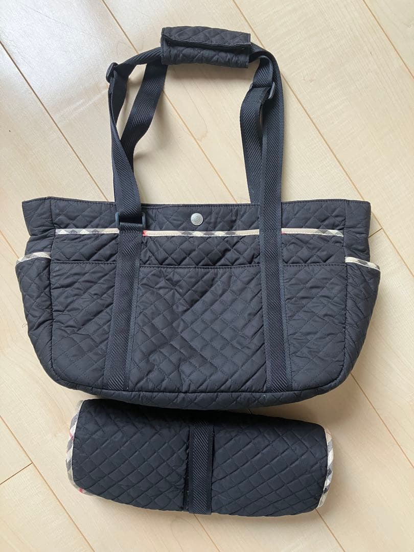 バーバリー　マザーズトートバッグ・キルティング