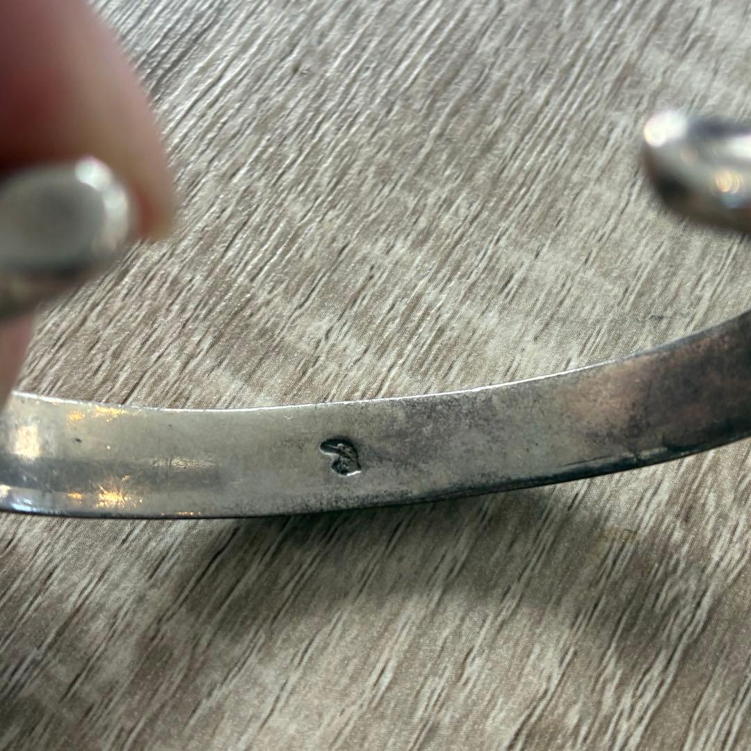 ラリースミス　バングル